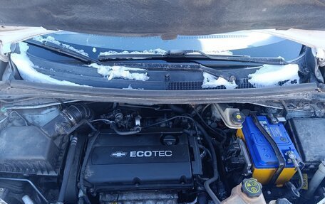 Chevrolet Aveo III, 2013 год, 399 999 рублей, 8 фотография