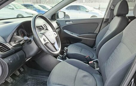 Hyundai Solaris II рестайлинг, 2014 год, 794 000 рублей, 16 фотография