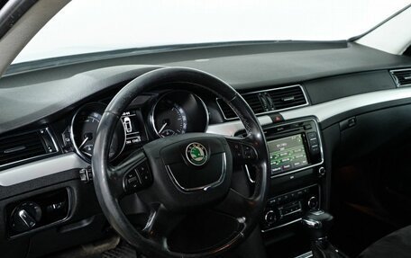 Skoda Superb III рестайлинг, 2011 год, 848 000 рублей, 11 фотография