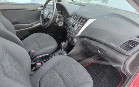 Hyundai Solaris II рестайлинг, 2014 год, 905 000 рублей, 13 фотография