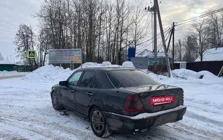 Mercedes-Benz C-Класс, 1995 год, 210 000 рублей, 3 фотография