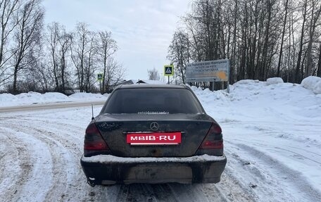 Mercedes-Benz C-Класс, 1995 год, 210 000 рублей, 4 фотография