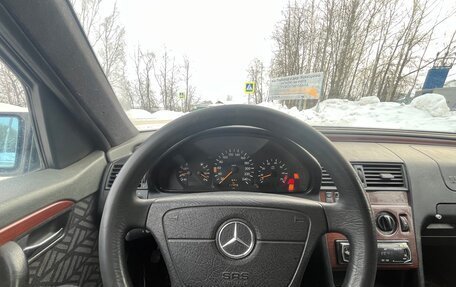 Mercedes-Benz C-Класс, 1995 год, 210 000 рублей, 11 фотография