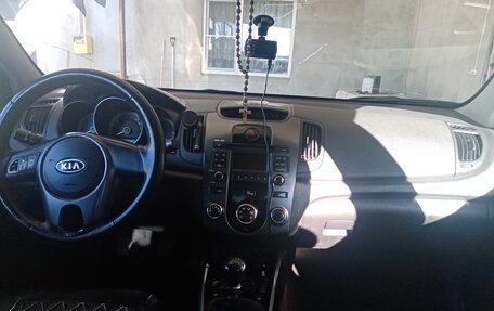 KIA Cerato III, 2011 год, 700 000 рублей, 7 фотография