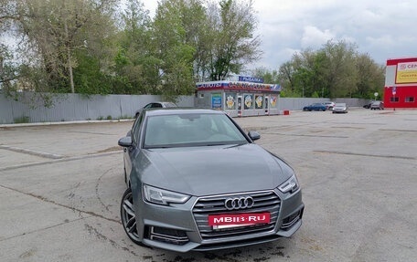 Audi A4, 2018 год, 3 200 000 рублей, 6 фотография