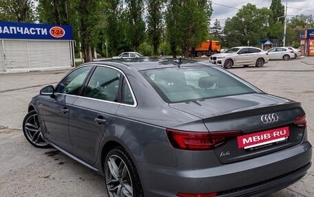 Audi A4, 2018 год, 3 200 000 рублей, 5 фотография