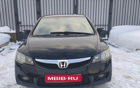 Honda Civic VIII, 2010 год, 632 000 рублей, 2 фотография