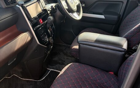 Toyota Roomy I, 2019 год, 1 208 000 рублей, 8 фотография