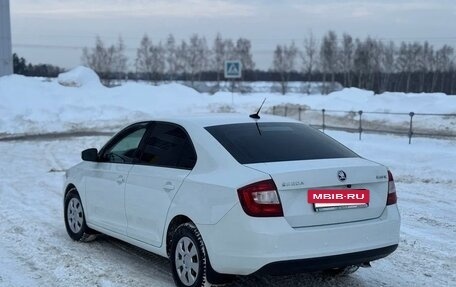 Skoda Rapid I, 2018 год, 1 040 000 рублей, 7 фотография