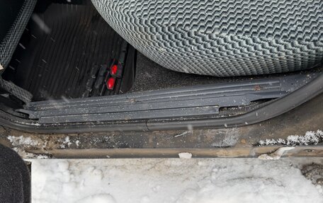 Москвич Святогор, 2000 год, 325 000 рублей, 14 фотография