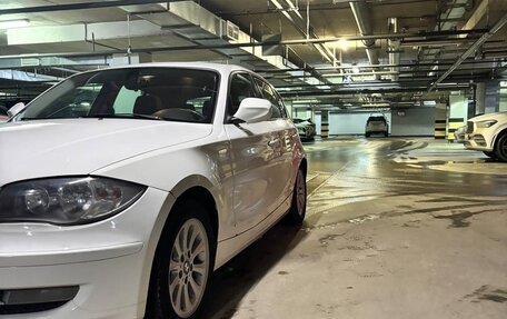 BMW 1 серия, 2010 год, 590 000 рублей, 6 фотография