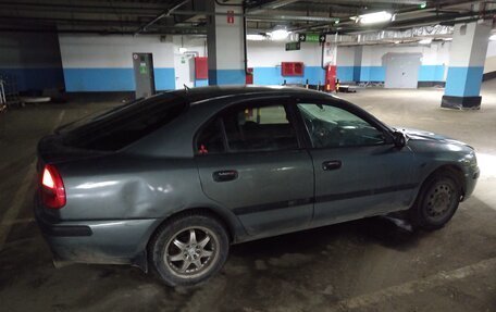 Mitsubishi Carisma I, 2001 год, 220 000 рублей, 7 фотография