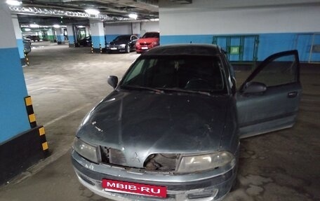 Mitsubishi Carisma I, 2001 год, 220 000 рублей, 3 фотография
