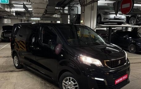 Peugeot Traveller I, 2021 год, 3 300 000 рублей, 1 фотография