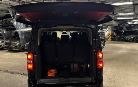 Peugeot Traveller I, 2021 год, 3 300 000 рублей, 12 фотография