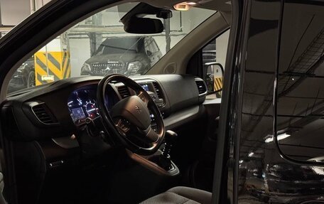 Peugeot Traveller I, 2021 год, 3 300 000 рублей, 21 фотография