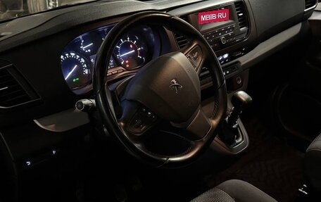 Peugeot Traveller I, 2021 год, 3 300 000 рублей, 24 фотография