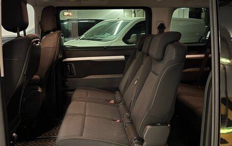 Peugeot Traveller I, 2021 год, 3 300 000 рублей, 33 фотография