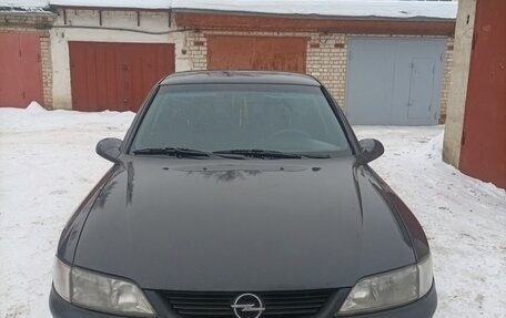 Opel Vectra B рестайлинг, 1997 год, 250 000 рублей, 1 фотография