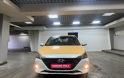 Hyundai Solaris II рестайлинг, 2021 год, 1 050 000 рублей, 1 фотография