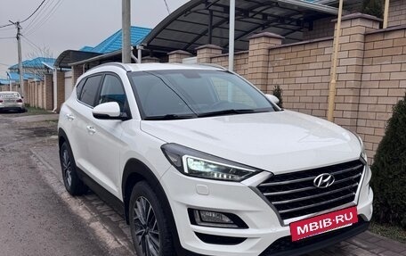Hyundai Tucson III, 2018 год, 1 930 000 рублей, 3 фотография
