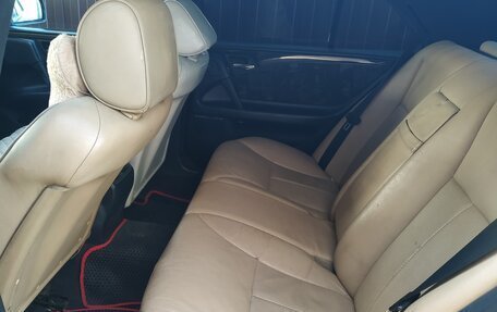 Mercedes-Benz E-Класс, 1997 год, 400 000 рублей, 7 фотография