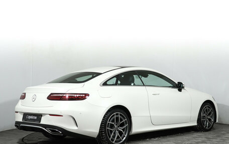 Mercedes-Benz E-Класс, 2020 год, 5 990 000 рублей, 5 фотография