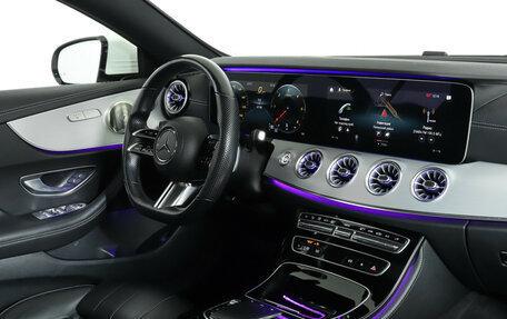 Mercedes-Benz E-Класс, 2020 год, 5 990 000 рублей, 12 фотография