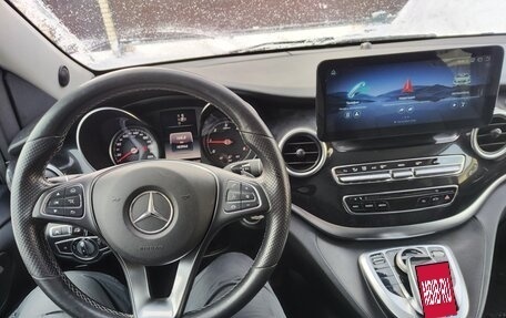 Mercedes-Benz V-Класс, 2019 год, 3 690 000 рублей, 10 фотография