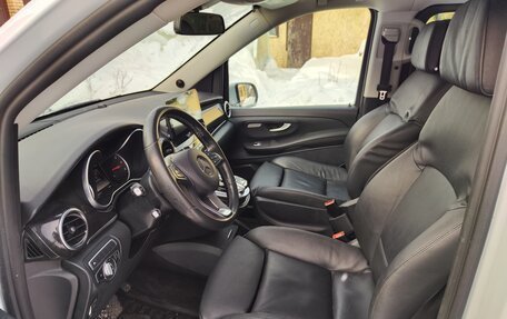 Mercedes-Benz V-Класс, 2019 год, 3 690 000 рублей, 13 фотография