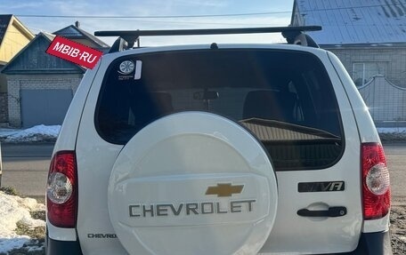 Chevrolet Niva I рестайлинг, 2019 год, 900 000 рублей, 2 фотография