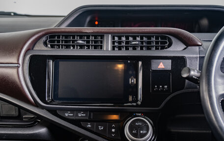 Toyota Aqua I, 2017 год, 1 239 000 рублей, 13 фотография