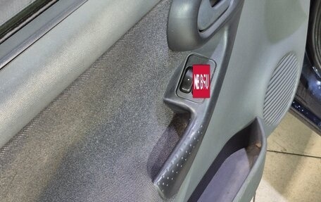 Opel Corsa C рестайлинг, 2001 год, 295 000 рублей, 18 фотография