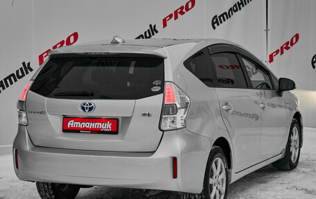 Toyota Prius Alpha I (ZVW40/41), 2011 год, 1 320 000 рублей, 4 фотография