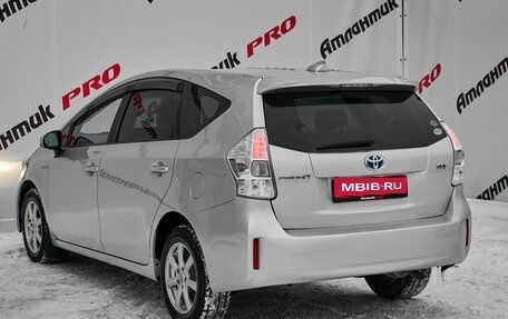 Toyota Prius Alpha I (ZVW40/41), 2011 год, 1 320 000 рублей, 6 фотография