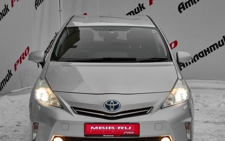 Toyota Prius Alpha I (ZVW40/41), 2011 год, 1 320 000 рублей, 2 фотография