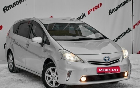 Toyota Prius Alpha I (ZVW40/41), 2011 год, 1 320 000 рублей, 3 фотография