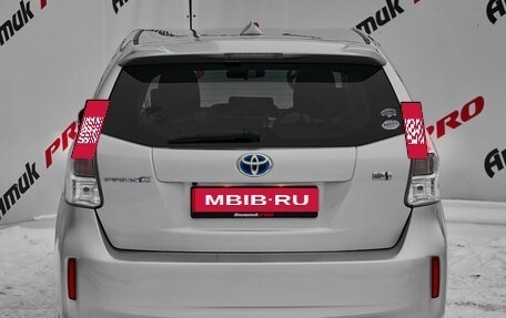 Toyota Prius Alpha I (ZVW40/41), 2011 год, 1 320 000 рублей, 5 фотография