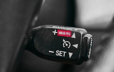 Toyota Prius Alpha I (ZVW40/41), 2011 год, 1 320 000 рублей, 13 фотография