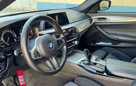 BMW 5 серия, 2019 год, 3 950 000 рублей, 8 фотография