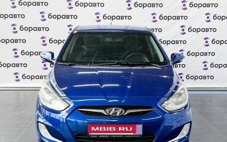 Hyundai Solaris II рестайлинг, 2012 год, 920 000 рублей, 18 фотография