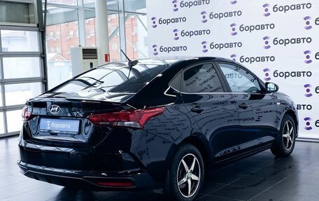 Hyundai Solaris II рестайлинг, 2021 год, 1 565 000 рублей, 6 фотография