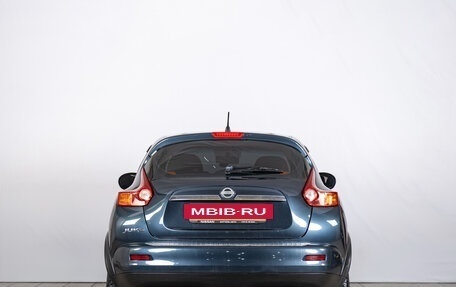 Nissan Juke II, 2011 год, 999 000 рублей, 5 фотография