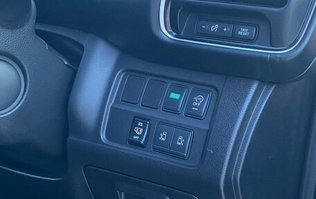 Nissan Serena IV, 2018 год, 2 150 000 рублей, 10 фотография