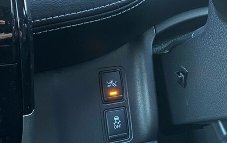 Nissan Serena IV, 2018 год, 2 150 000 рублей, 11 фотография