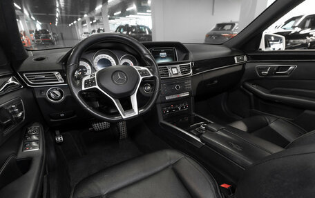 Mercedes-Benz E-Класс, 2015 год, 2 450 000 рублей, 7 фотография