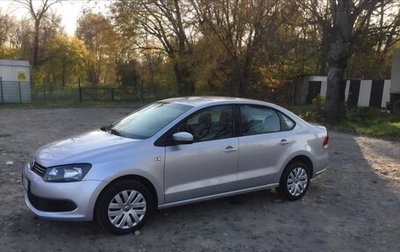 Volkswagen Polo VI (EU Market), 2012 год, 800 000 рублей, 1 фотография