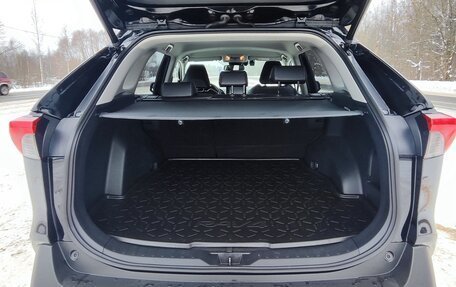 Toyota RAV4, 2020 год, 4 650 000 рублей, 11 фотография