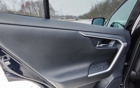 Toyota RAV4, 2020 год, 4 650 000 рублей, 10 фотография