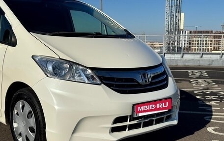 Honda Freed I, 2012 год, 1 150 000 рублей, 4 фотография